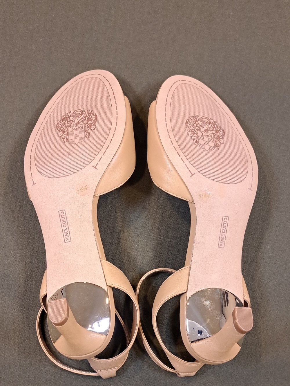 Vince Camuto Libie Sandal - Color: Sandstone - Size: 9.5 - Picture 8 of 9